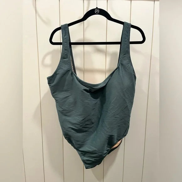 J. Crew Ribbed One Piece Swimsuit Women Plus 22 3X Green NWT Square Neck BE809 - Picture 2 of 9